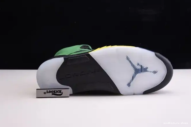 5 Oregon SE Air Ducks CK6631-307 Jordan 0625